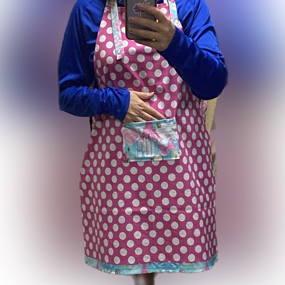 Handmade Apron - Picture 2 of 3